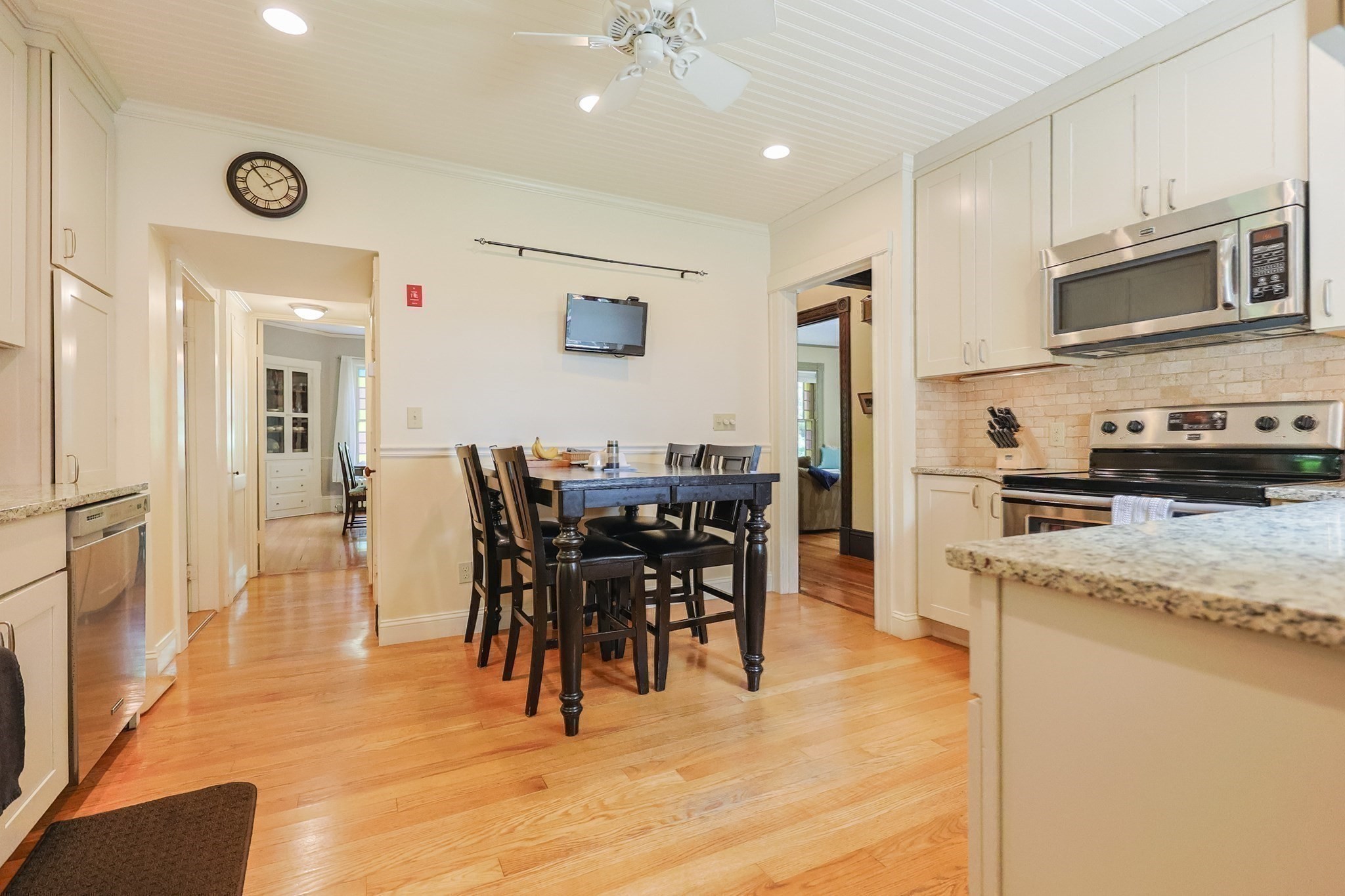 14 Baker Street, Foxboro, MA 02035 - Image 4