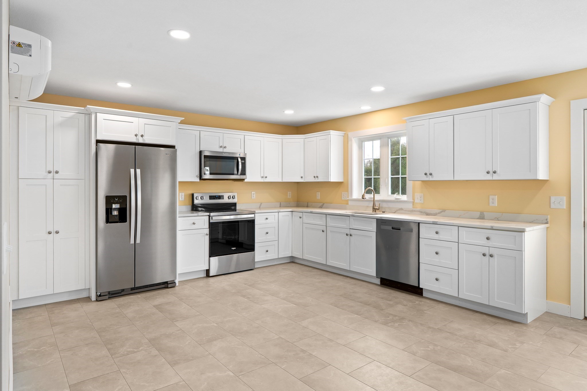 10 Glen Cove Pl Unit A, Easthampton, MA 01027 - Image 12