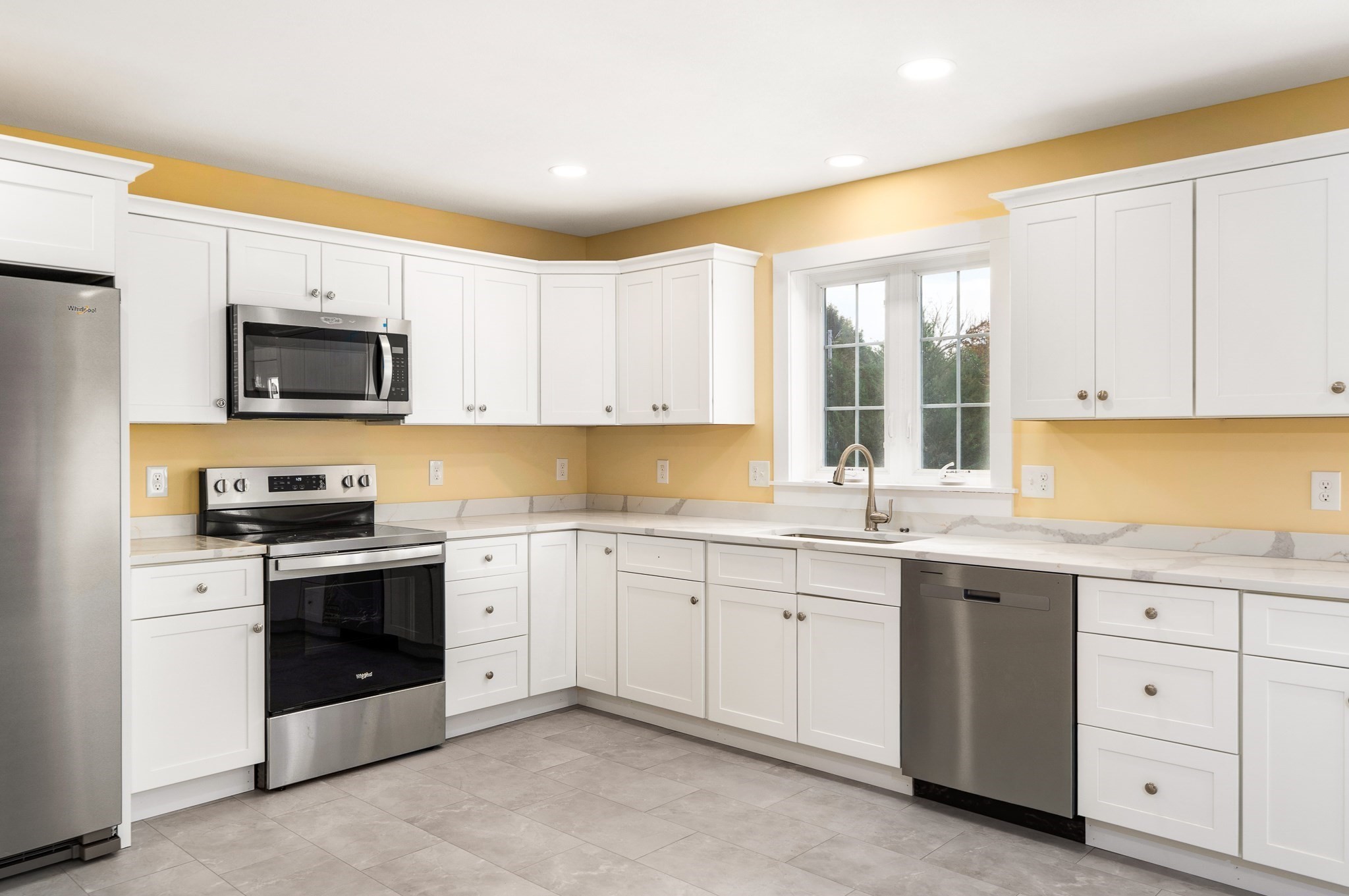 10 Glen Cove Pl Unit A, Easthampton, MA 01027 - Image 14