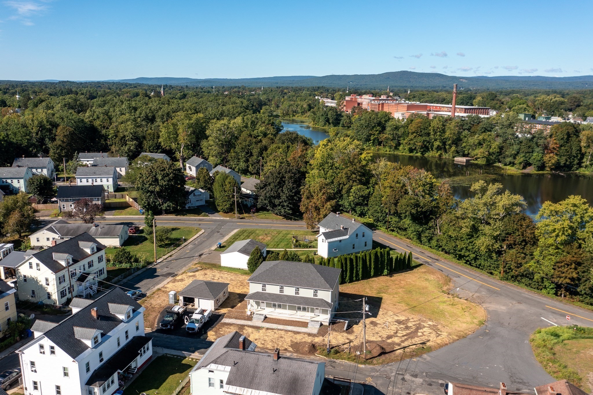 10 Glen Cove Pl Unit A, Easthampton, MA 01027 - Image 38