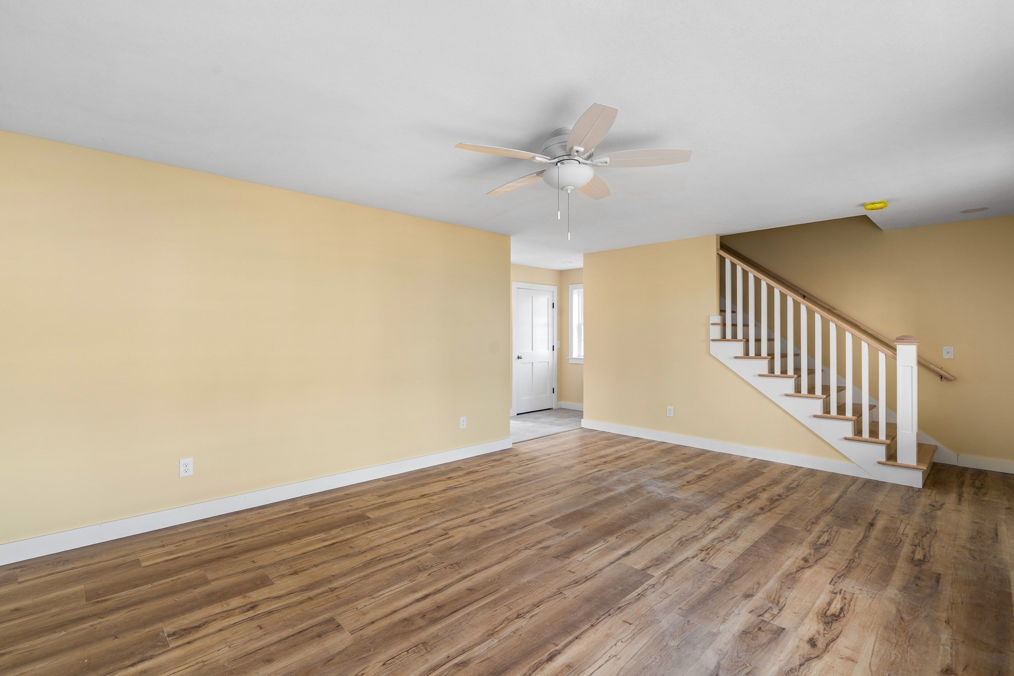 12 Glen Clove Pl Unit B, Easthampton, MA 01027 - Image 8