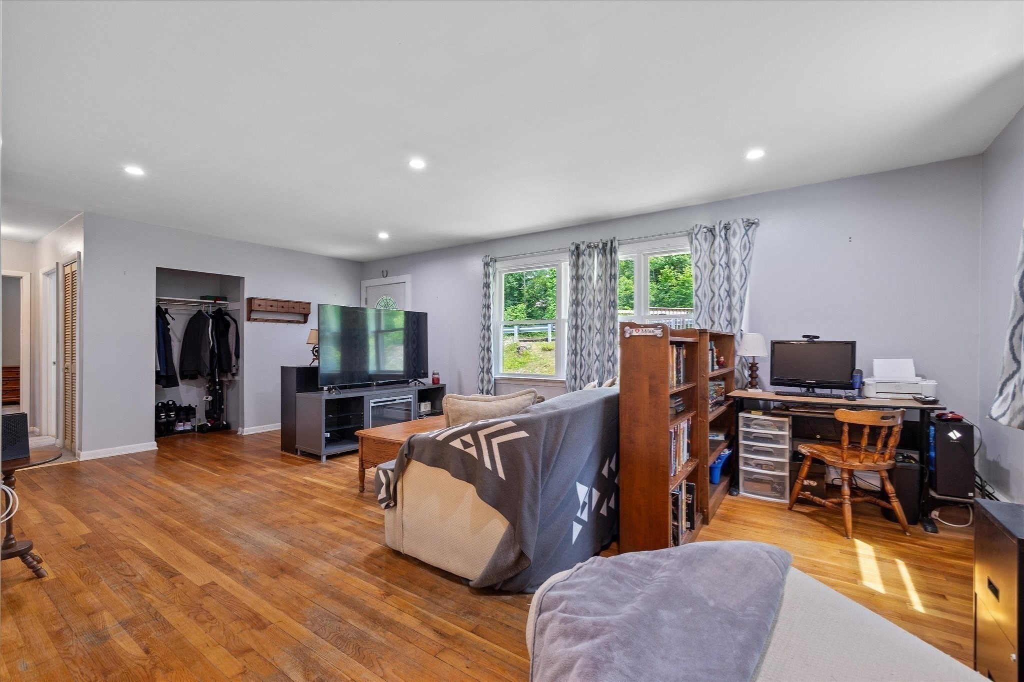 sturbridge - #73396980