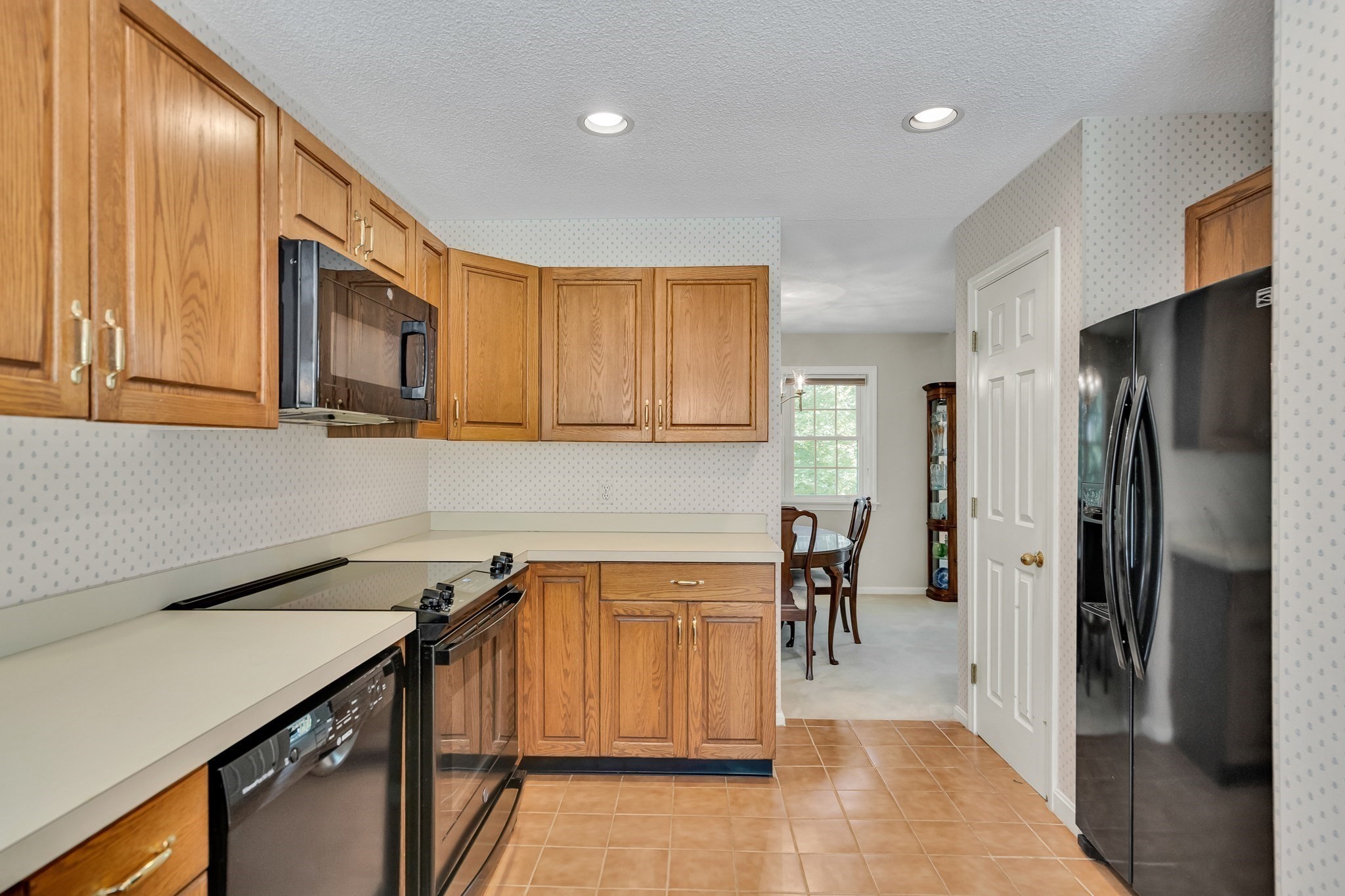 waltham - #73397170