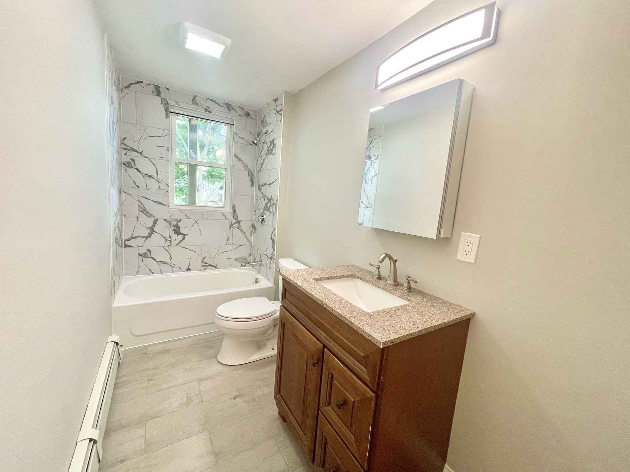 dorchester - #73397249