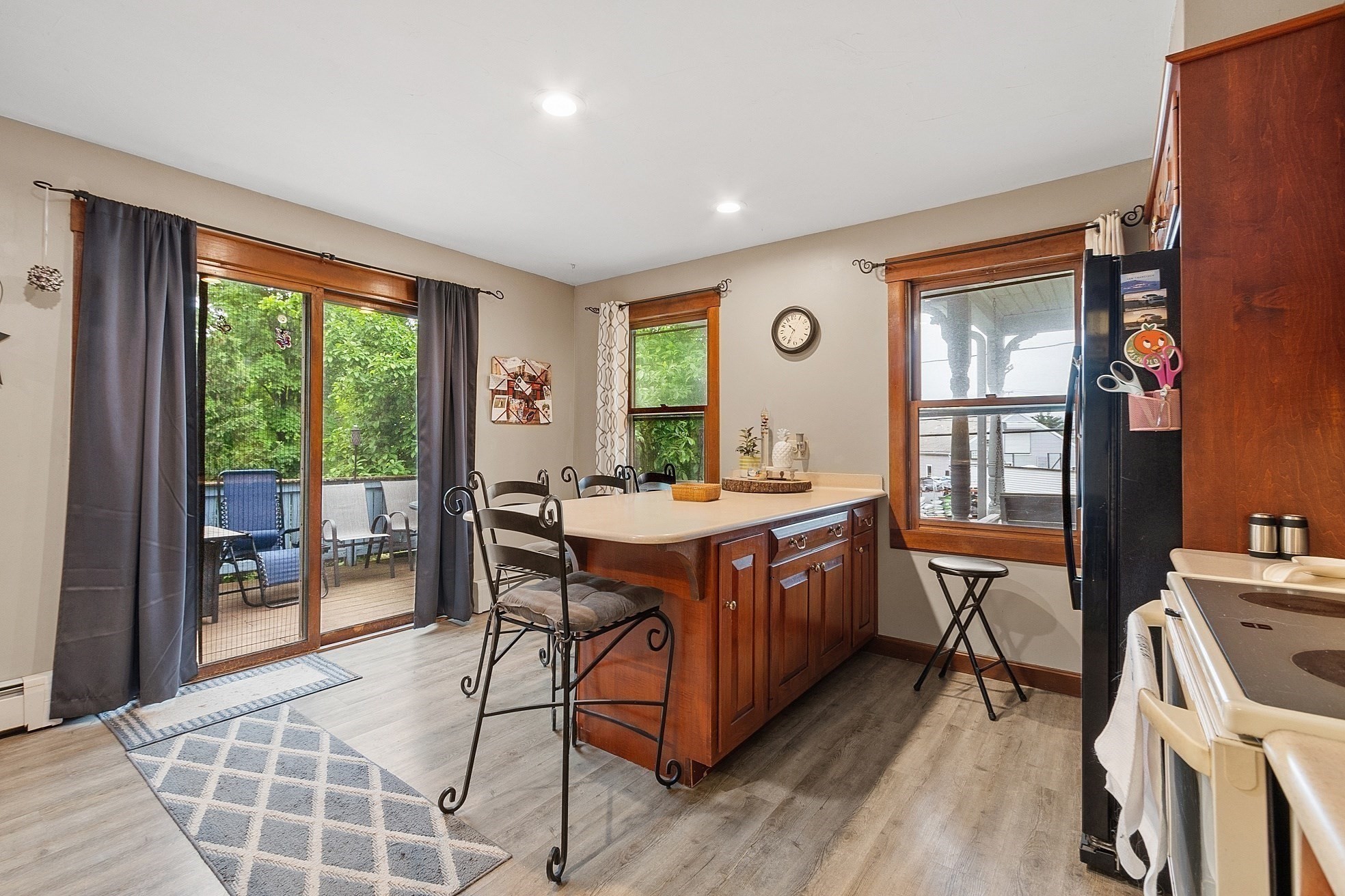 9 Pleasant St, Lunenburg, MA 01462 - Image 18