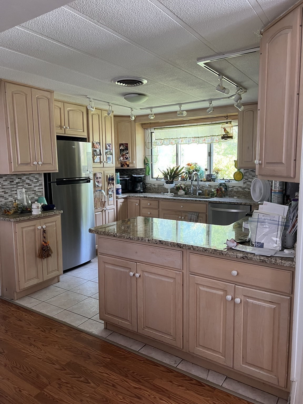 marlborough - #73397417