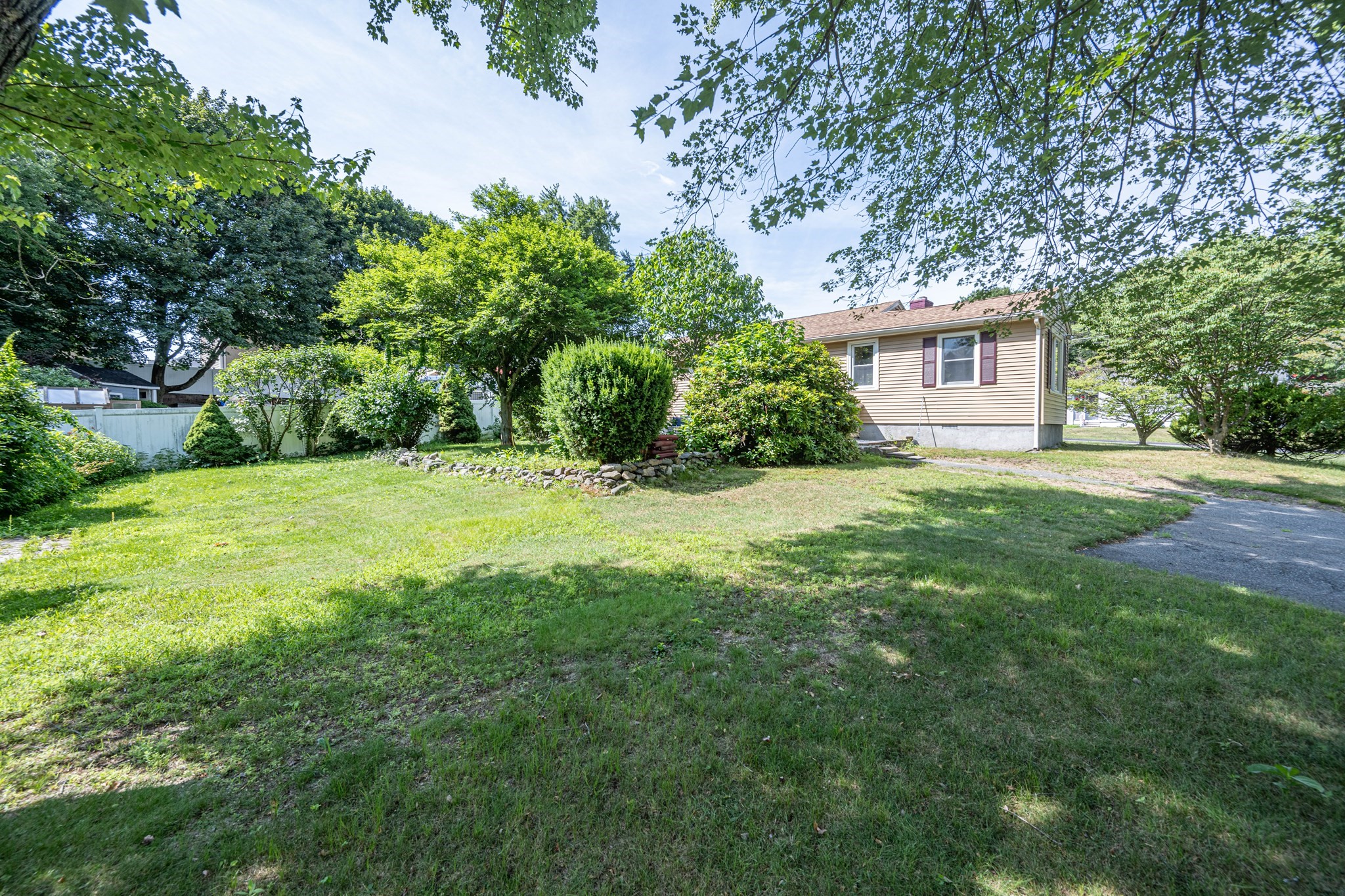 stoneham - #73397716
