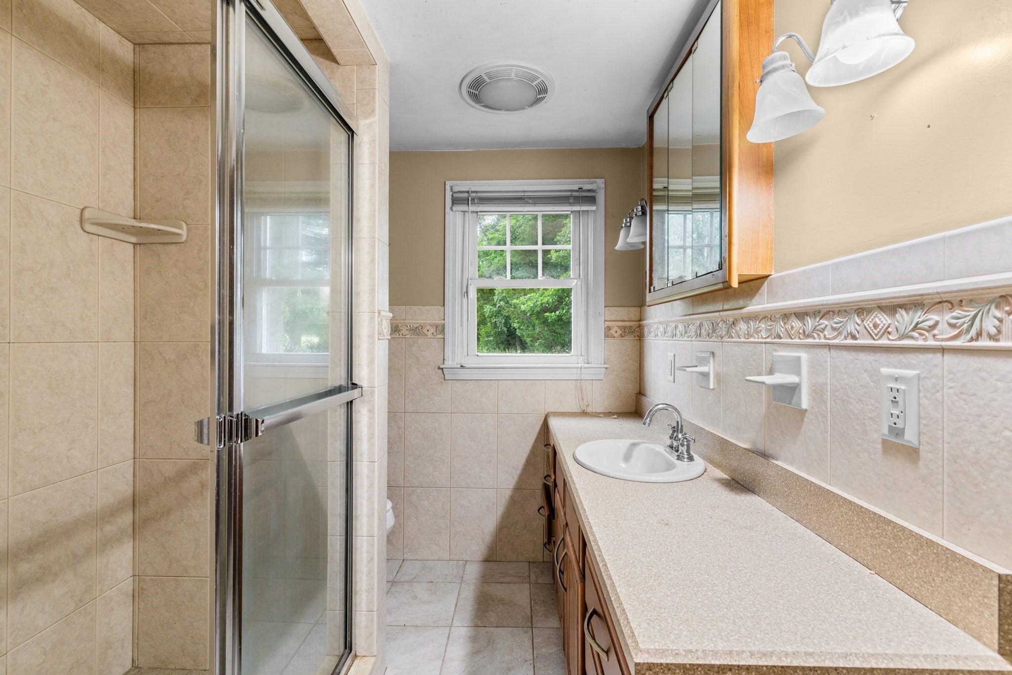 8 North St, Bridgewater, MA 02324 - Image 12