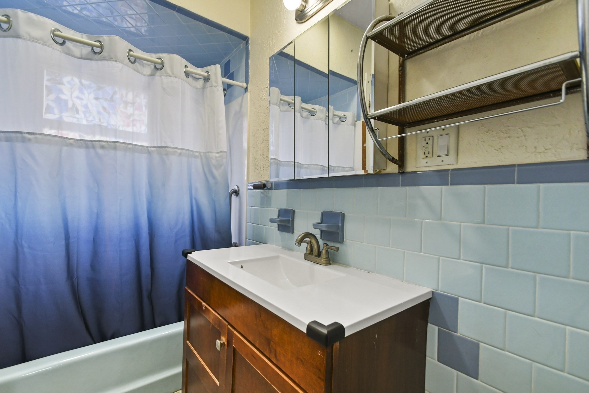 somerville - #73397924