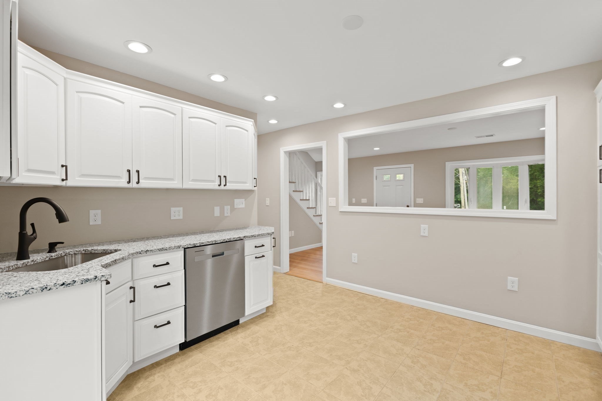 stoughton - #73398073