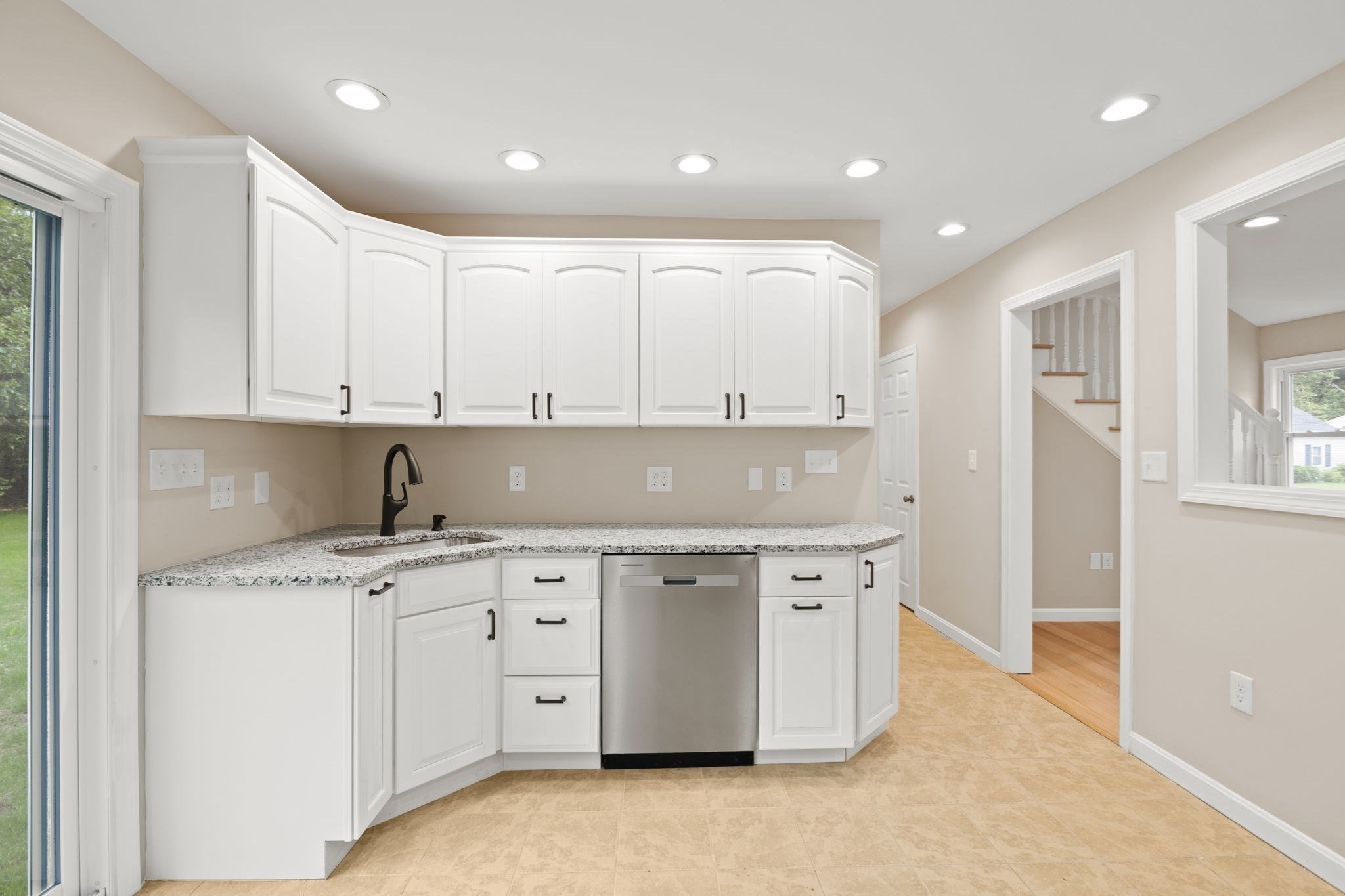 stoughton - #73398073