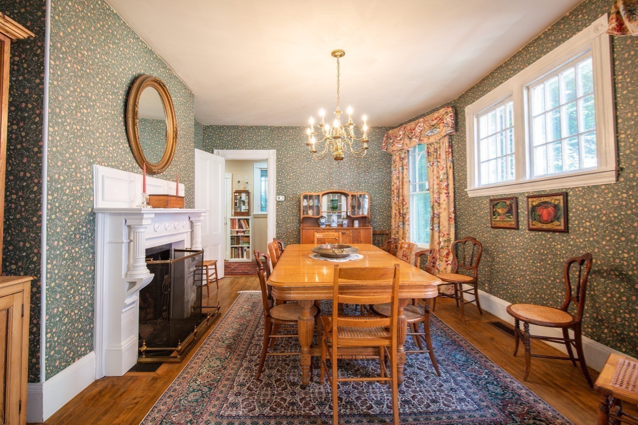 dorchester - #73398103