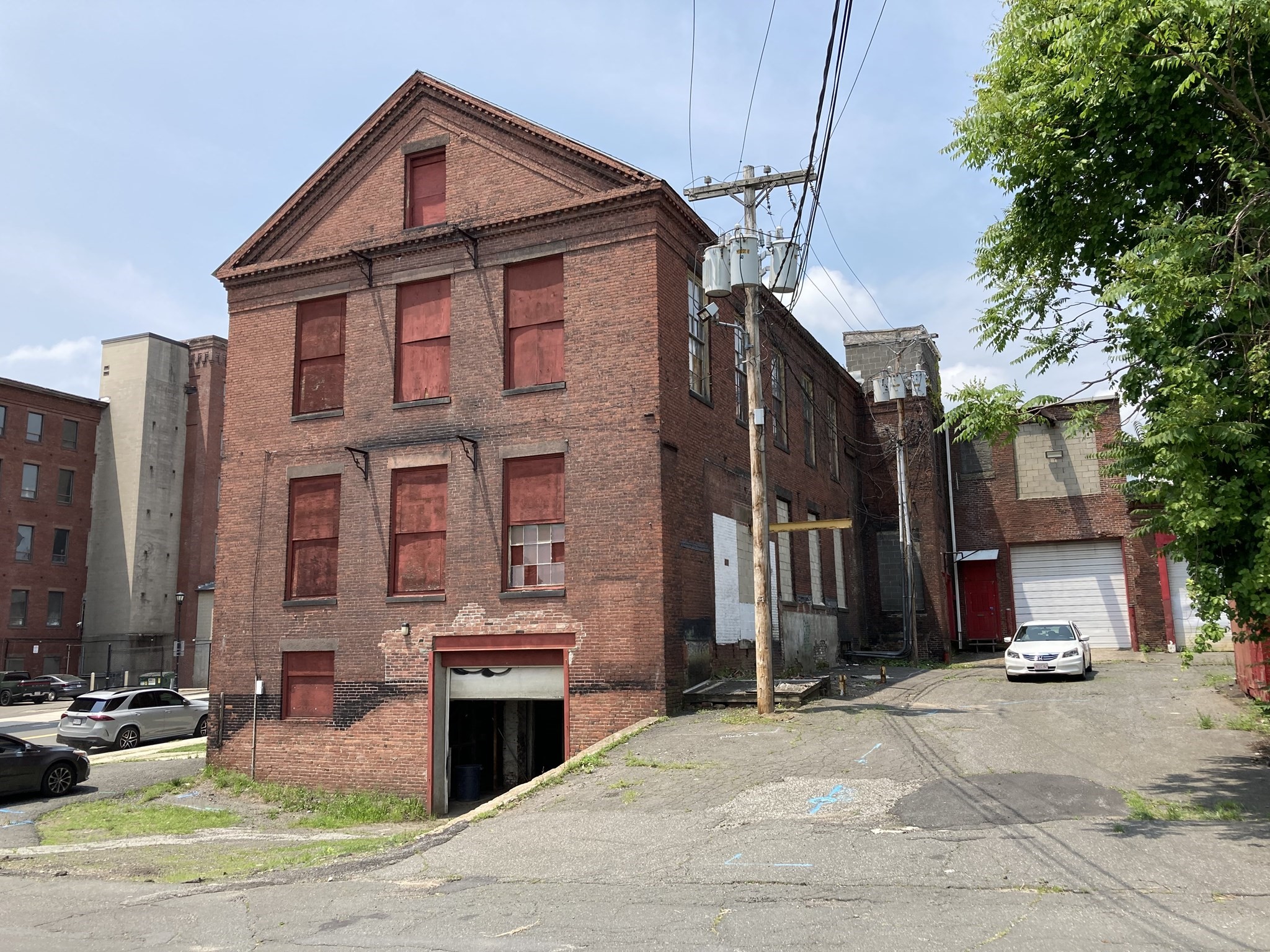 107 Lyman St, Holyoke, MA 01040 - Image 2