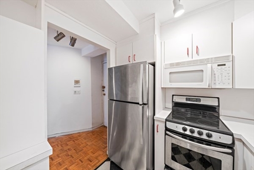 19 Winchester St, Apt 110