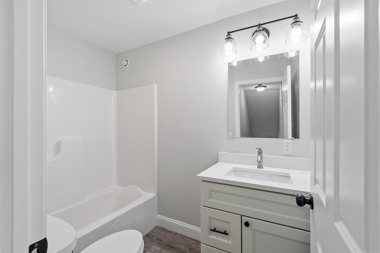 572 Pleasant St, Athol, MA 01331 - Image 19