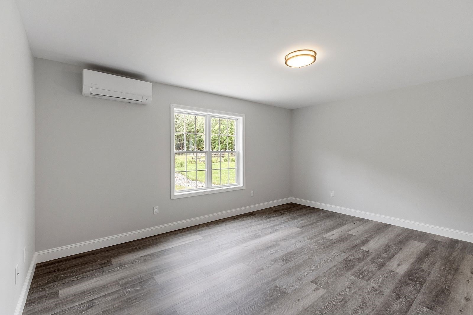 572 Pleasant St, Athol, MA 01331 - Image 23