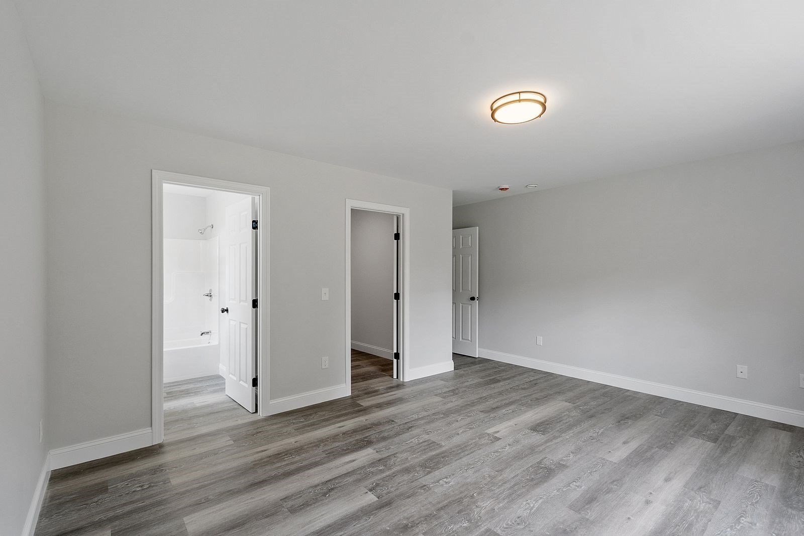 572 Pleasant St, Athol, MA 01331 - Image 24