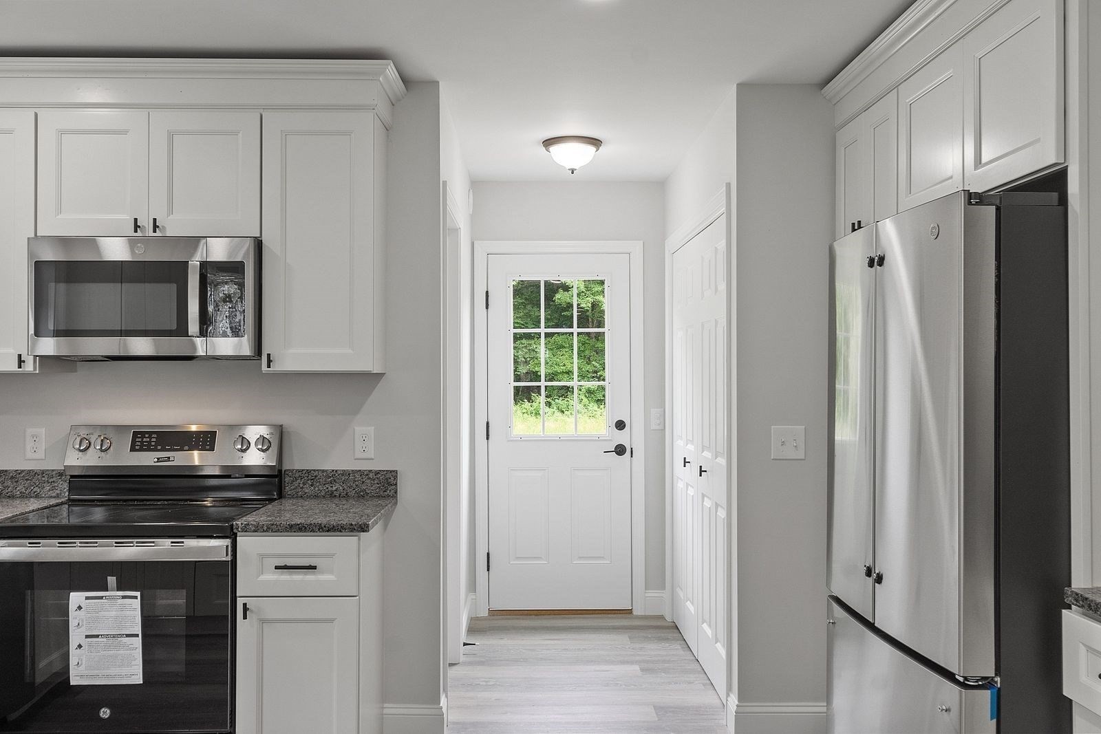 572 Pleasant St, Athol, MA 01331 - Image 8