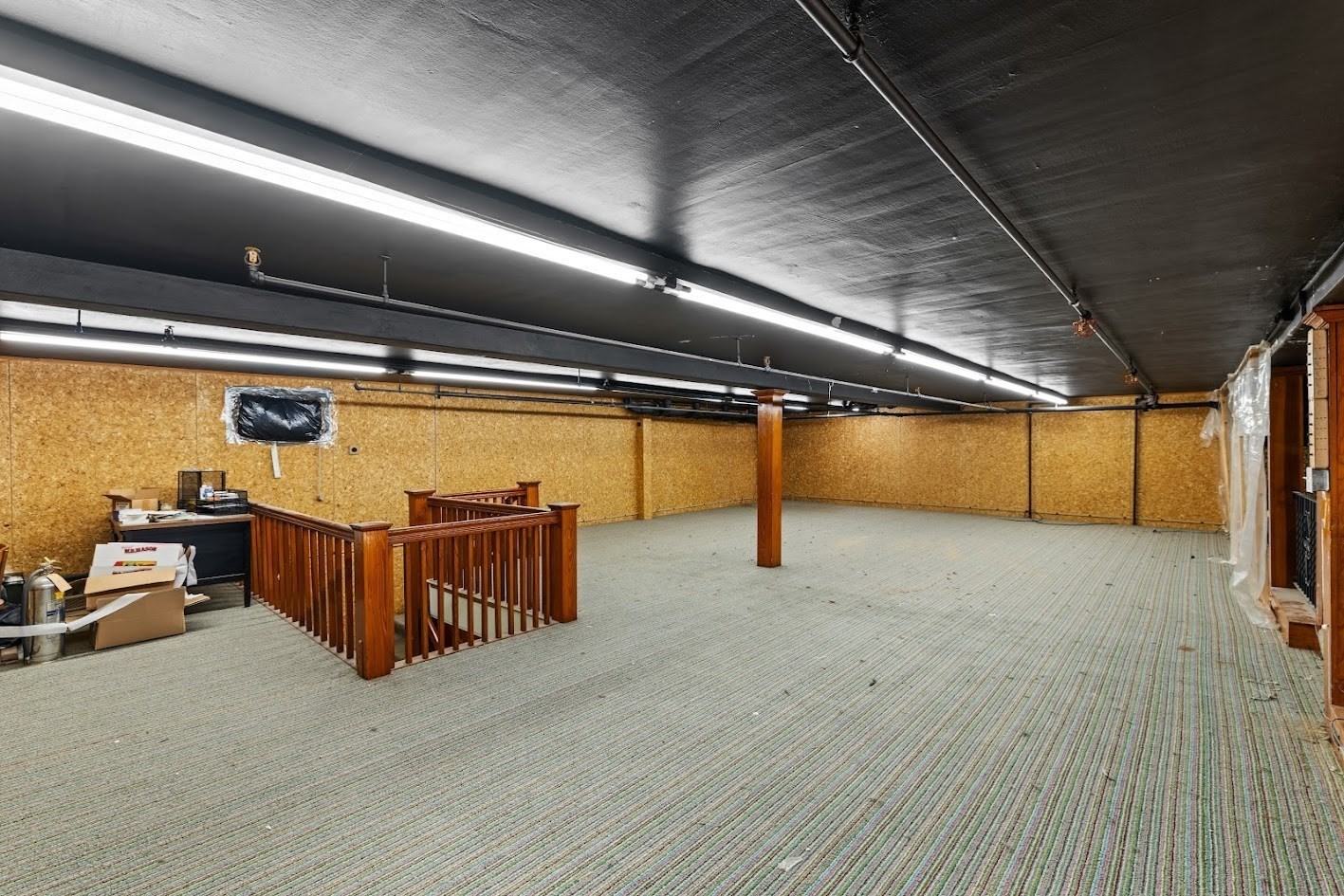 1637 Acushnet Ave, New Bedford, MA 02746 - Image 17