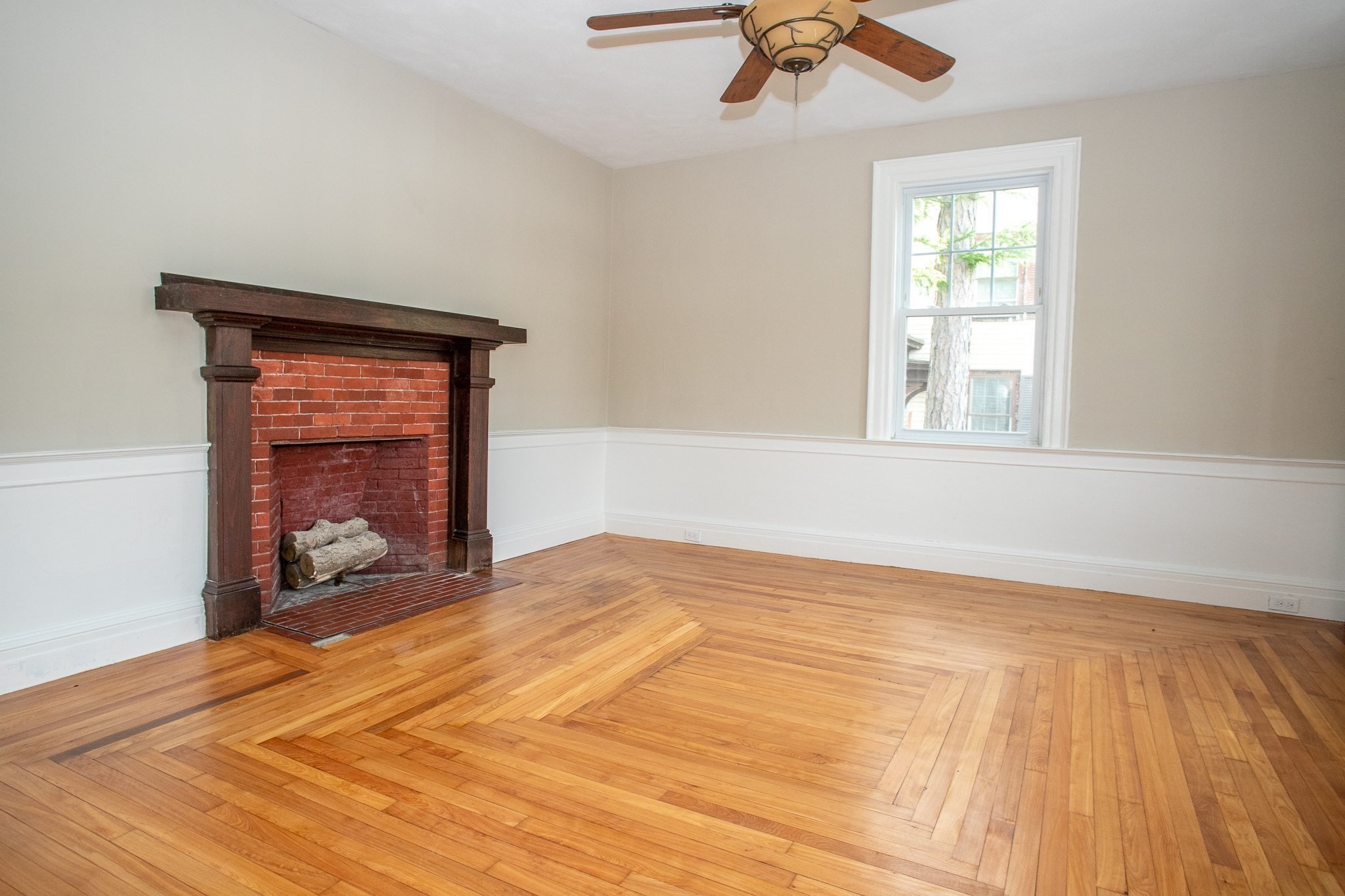 14 Pleasant St, Ware, MA 01082 - Image 24