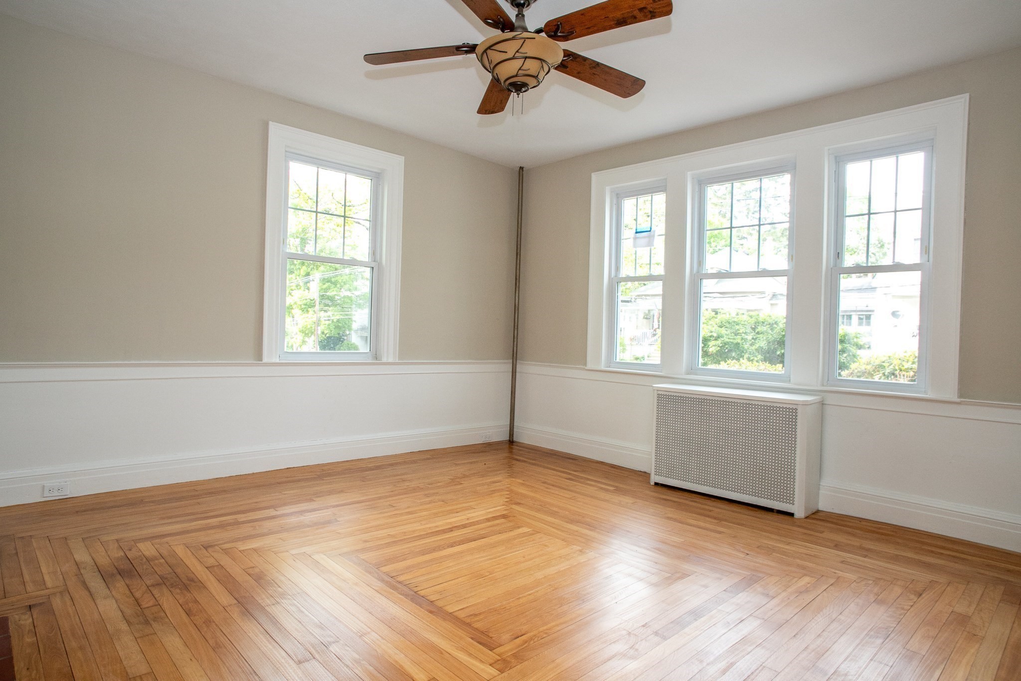 14 Pleasant St, Ware, MA 01082 - Image 25