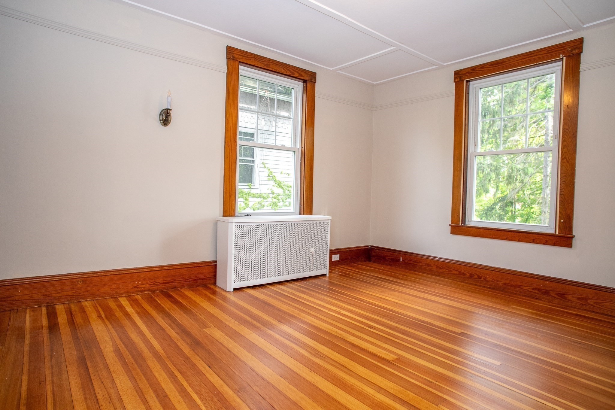 14 Pleasant St, Ware, MA 01082 - Image 28