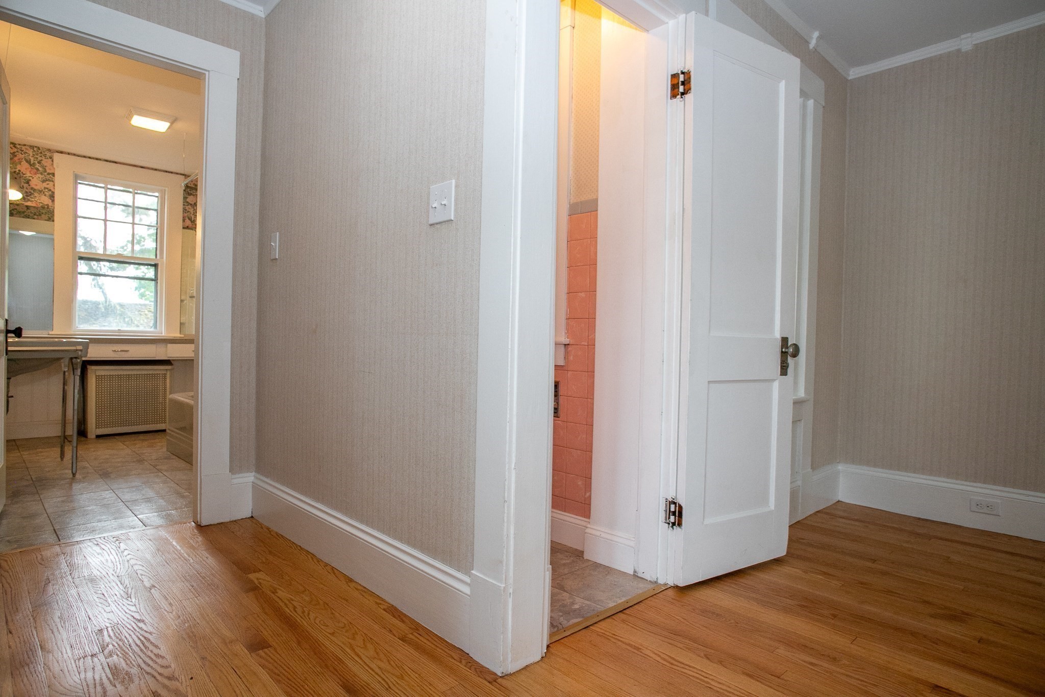 14 Pleasant St, Ware, MA 01082 - Image 30