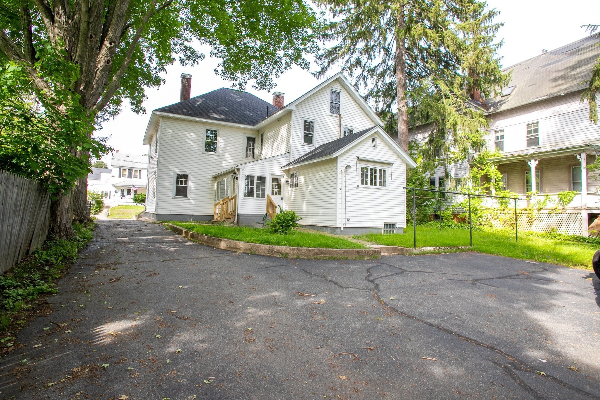 14 Pleasant St, Ware, MA 01082 - Image 4