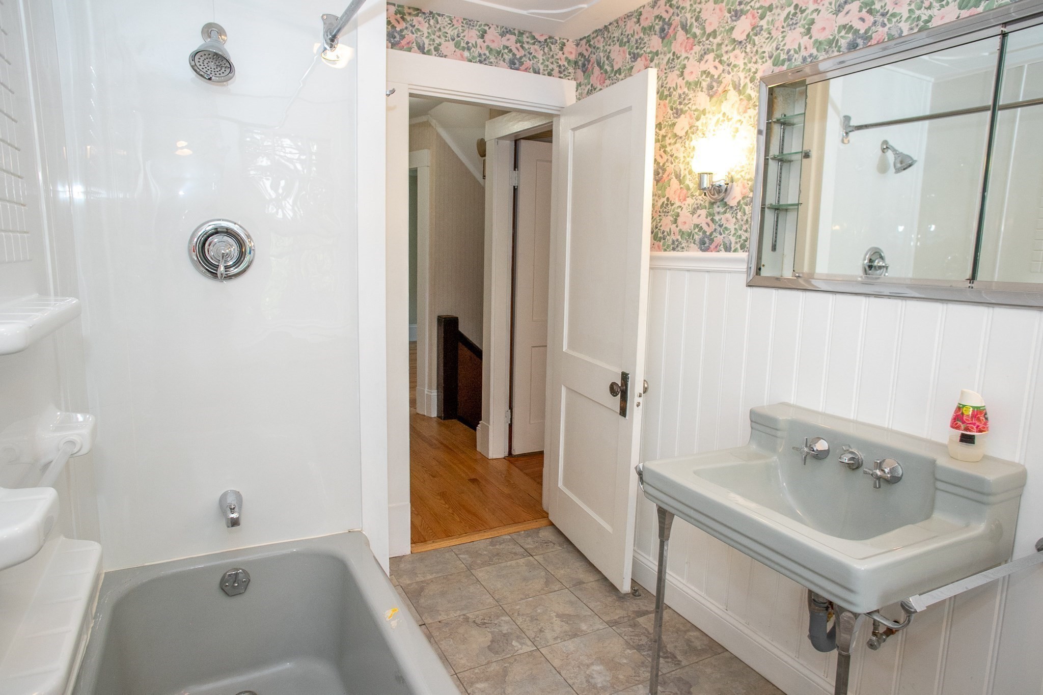 14 Pleasant St, Ware, MA 01082 - Image 32