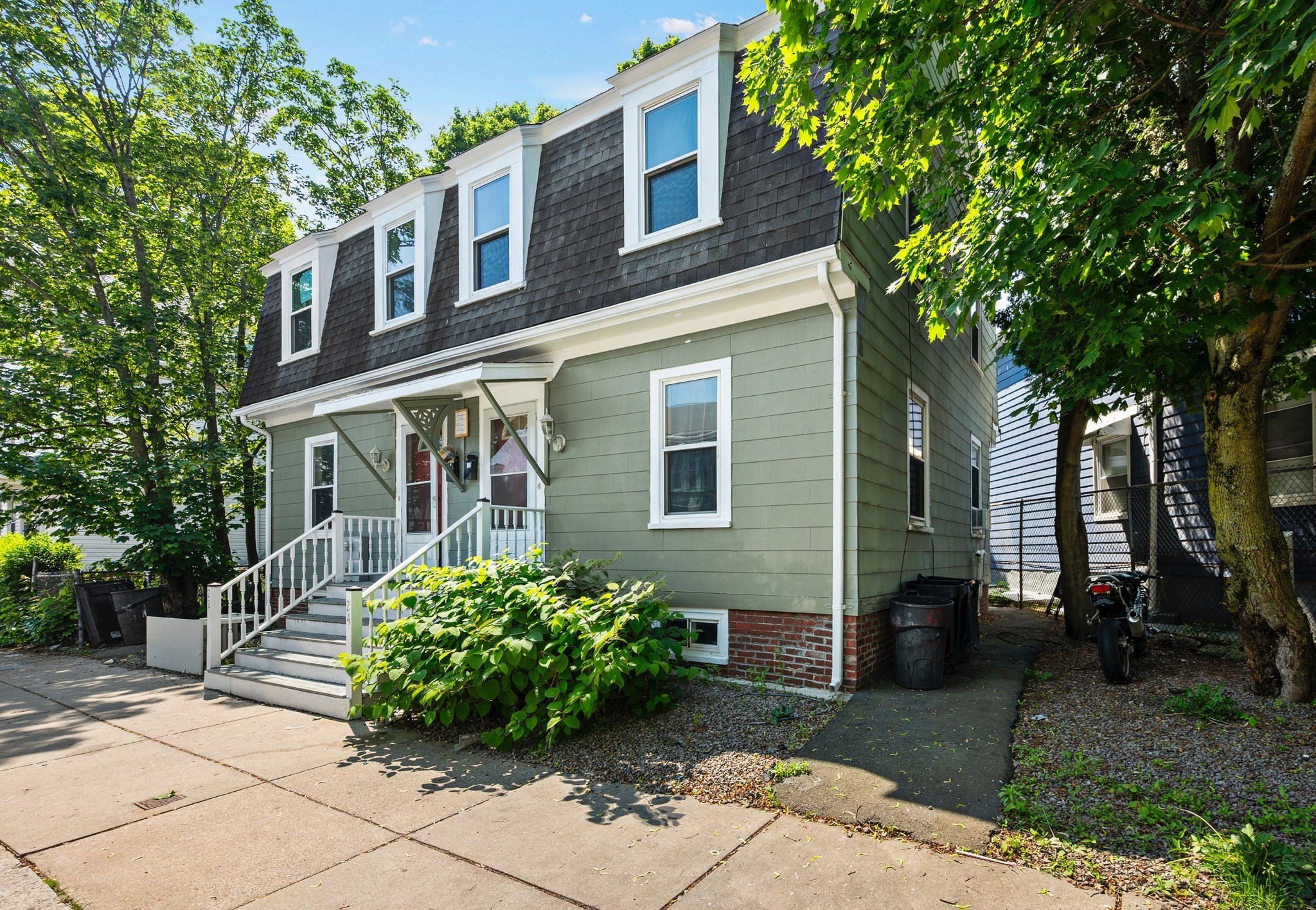 dorchester - #73398592