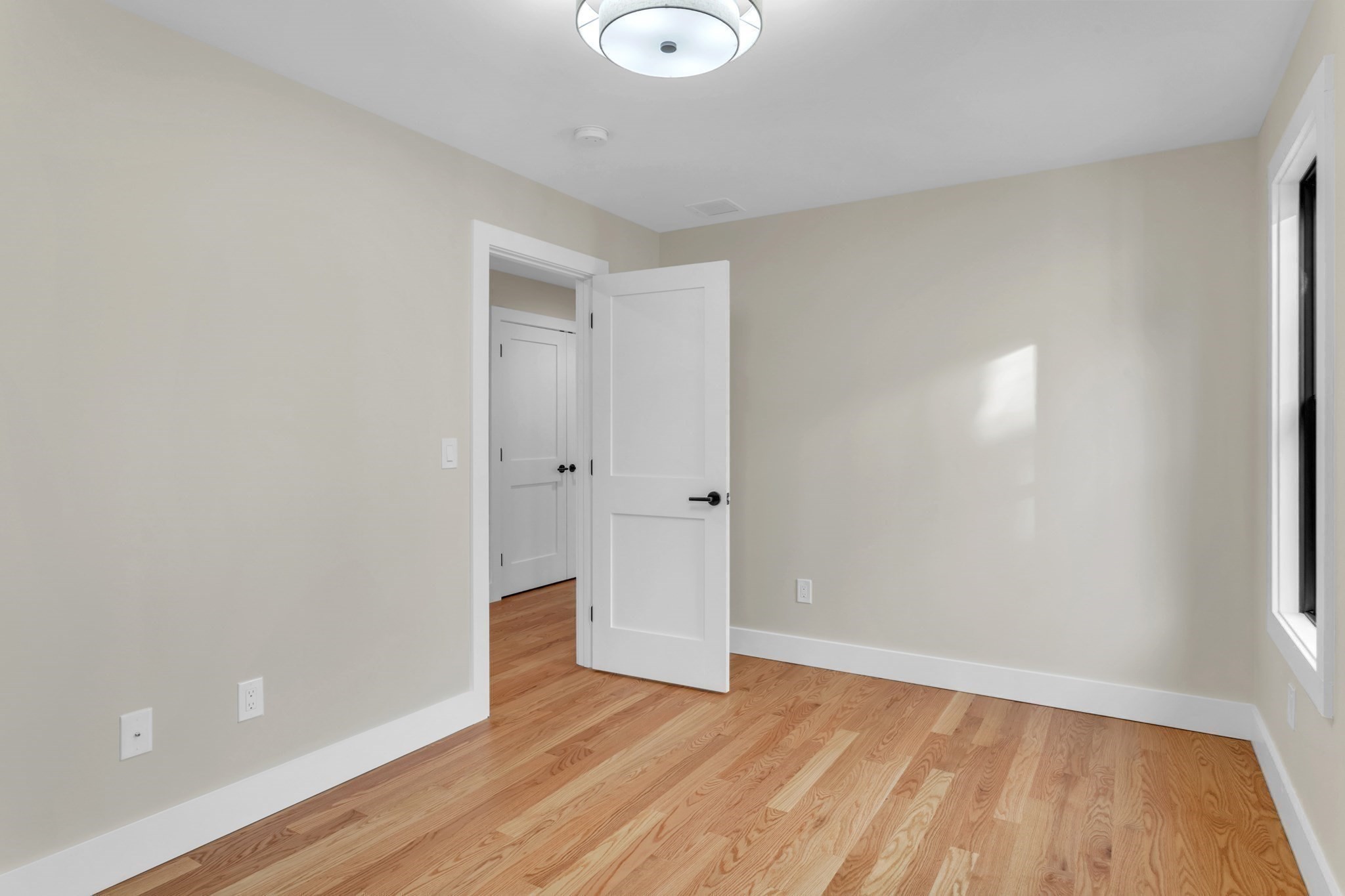 37 Landy Ave, Northampton, MA 01062 - Image 25