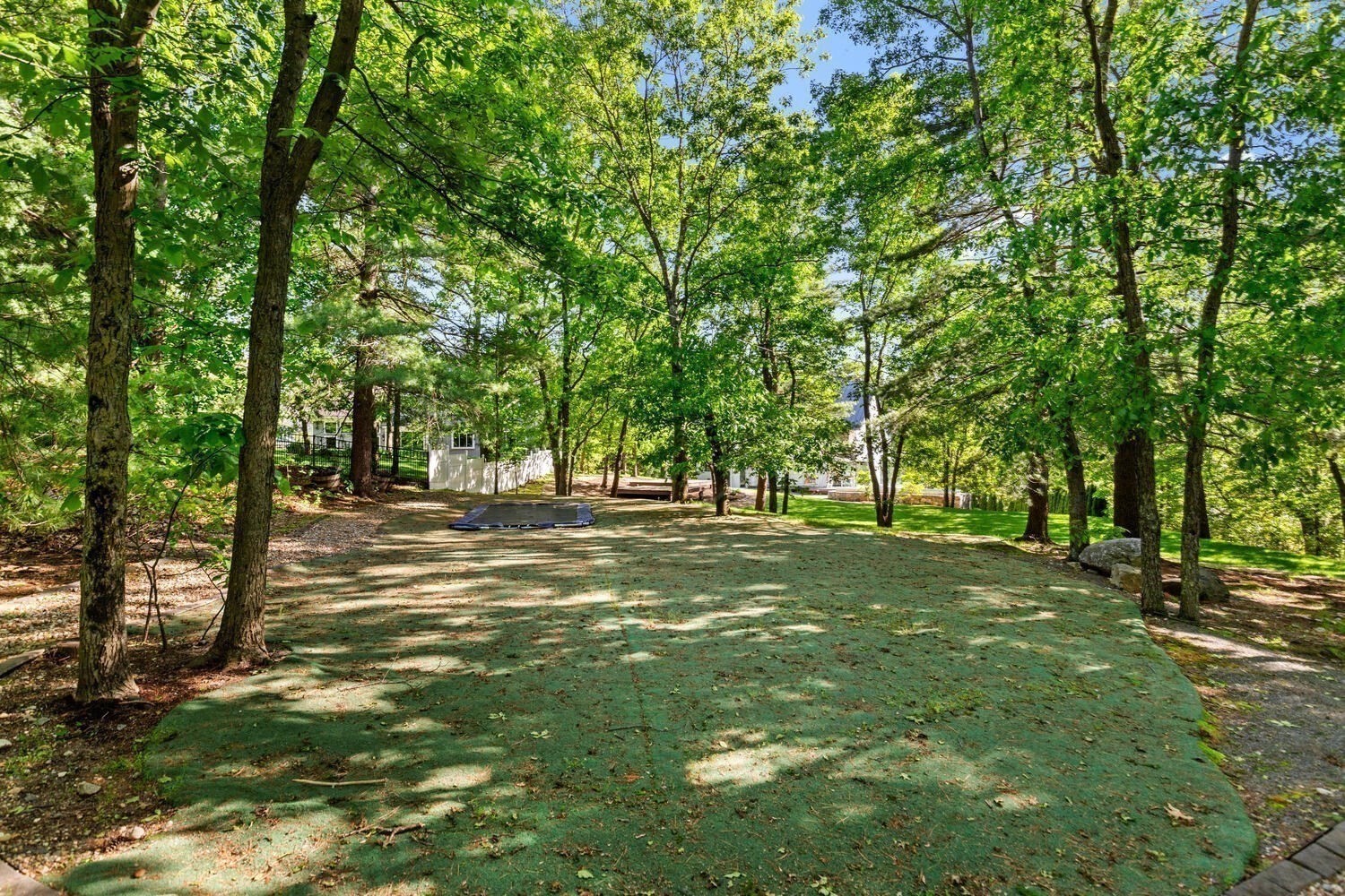 lexington - #73398664