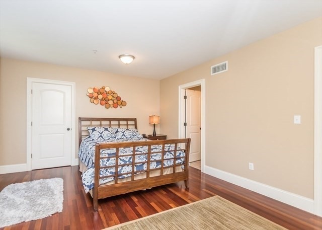 waltham - #73398683