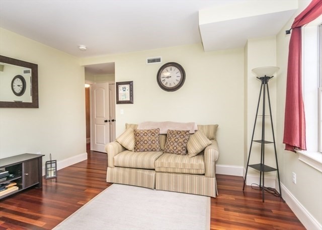 waltham - #73398683