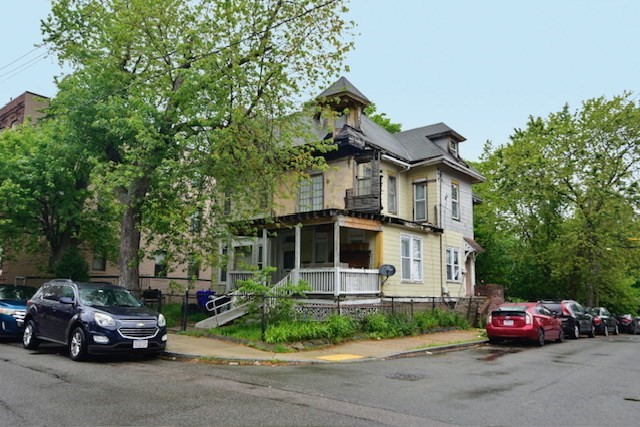 roxbury - #73398829