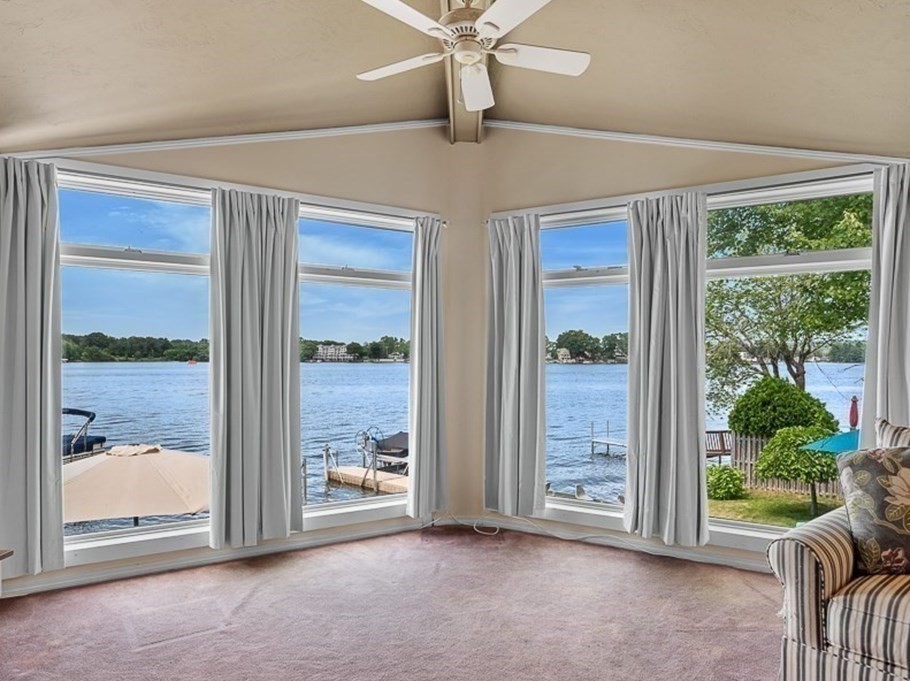 45 Point Pleasant Rd, Webster, MA 01570