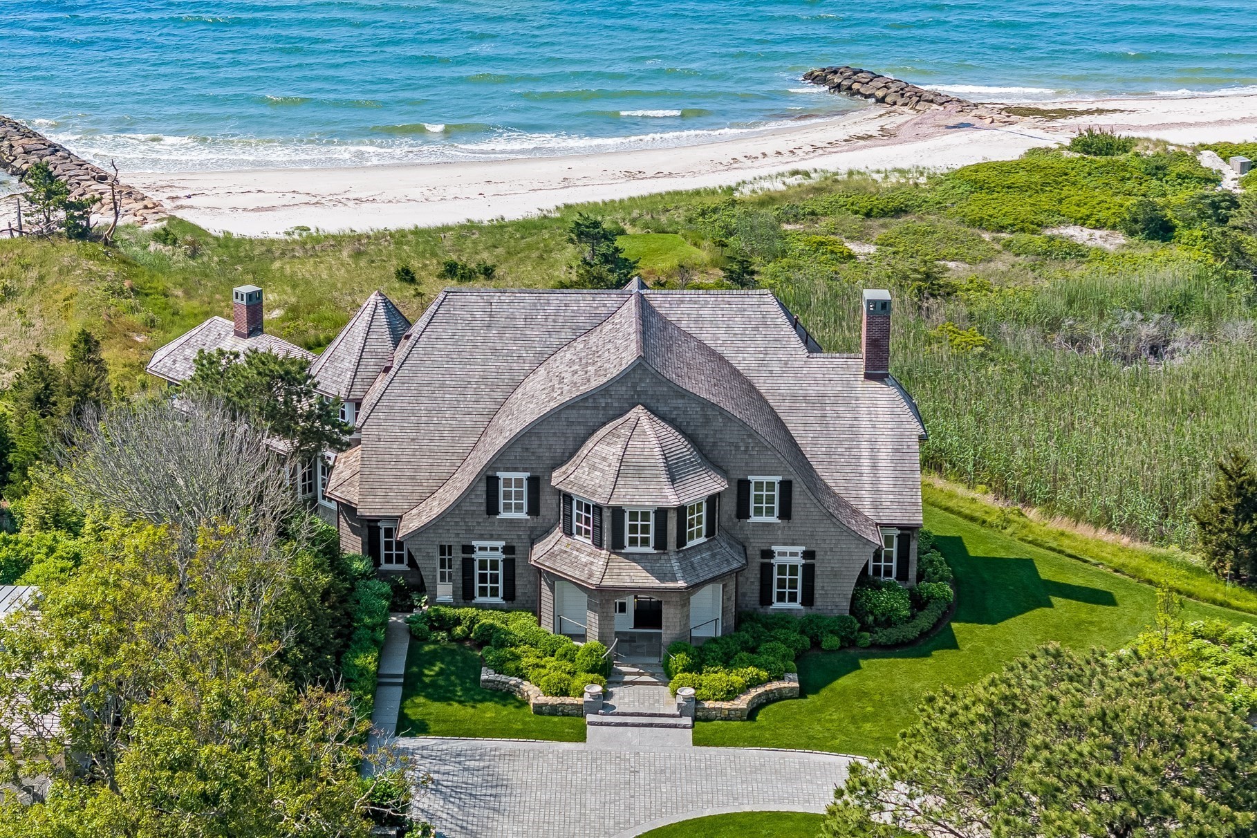 391 Sea View Avenue, Barnstable, MA 02655