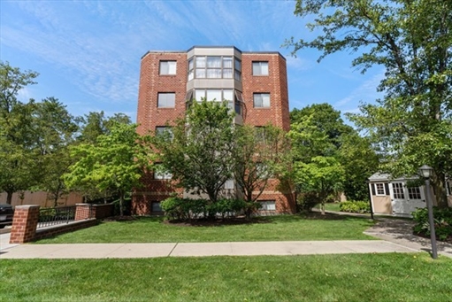 975 Mass Avenue, Apt 106