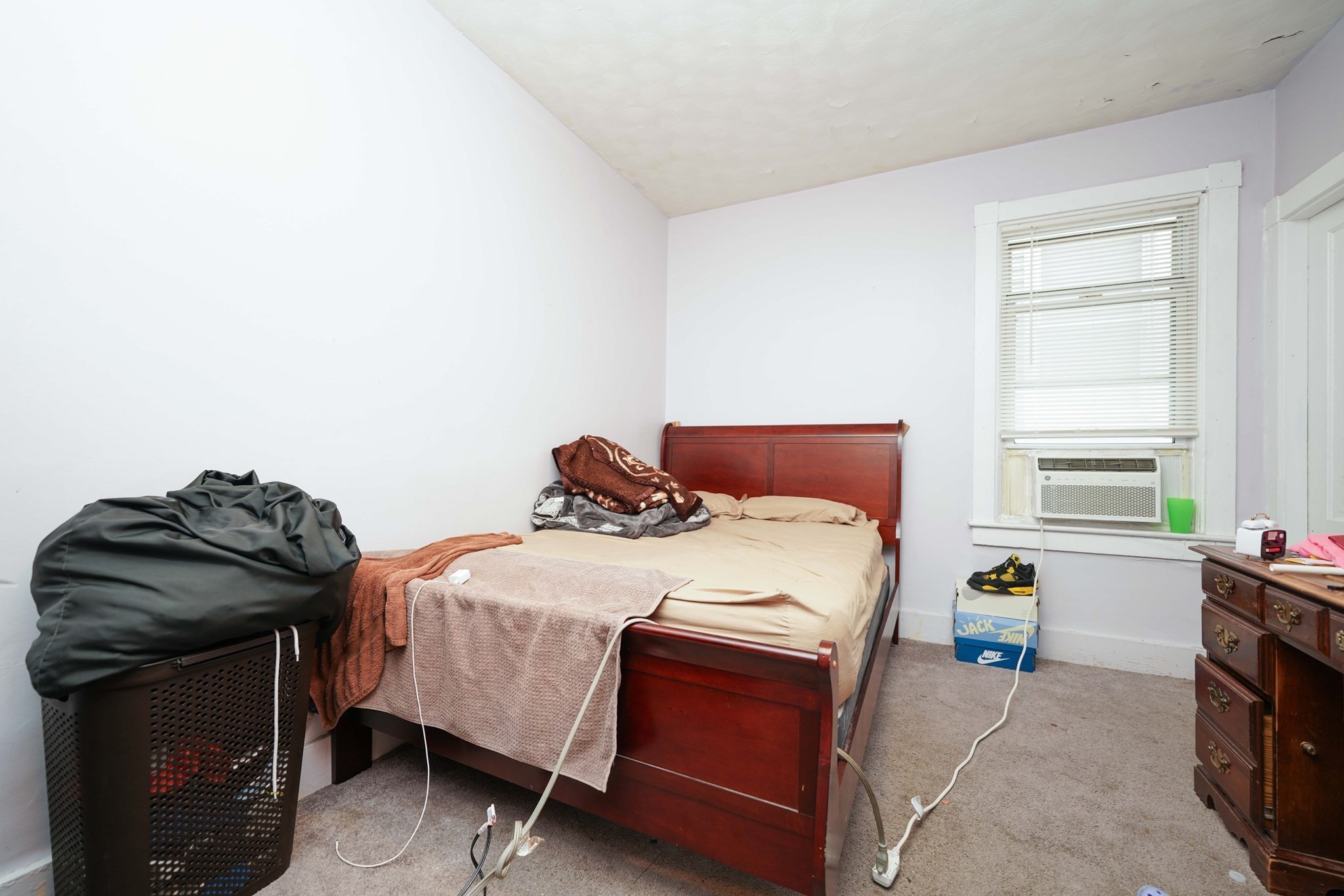 new-bedford - #73399519