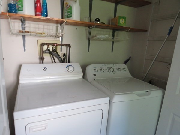 canton - #73399544