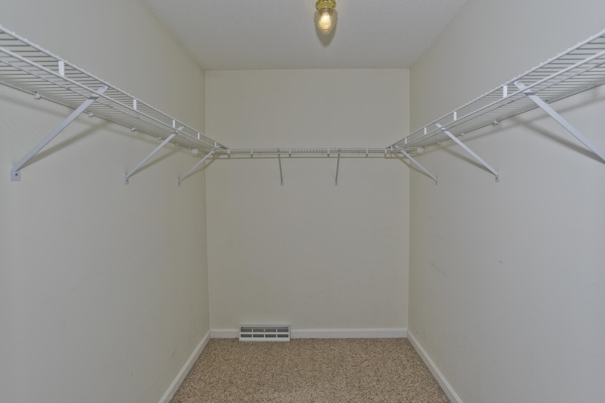 belchertown - #73399560