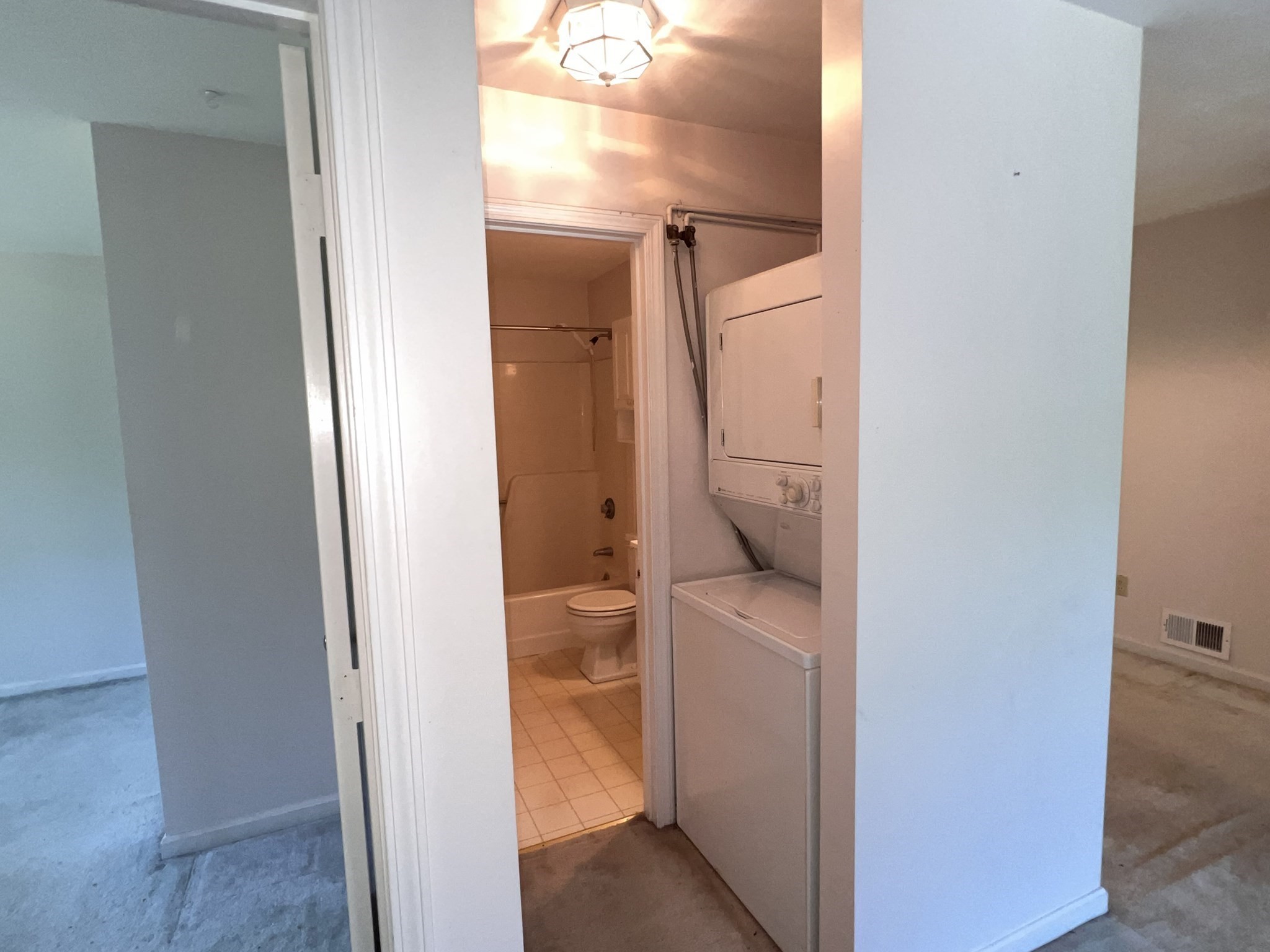 tyngsborough - #73399599
