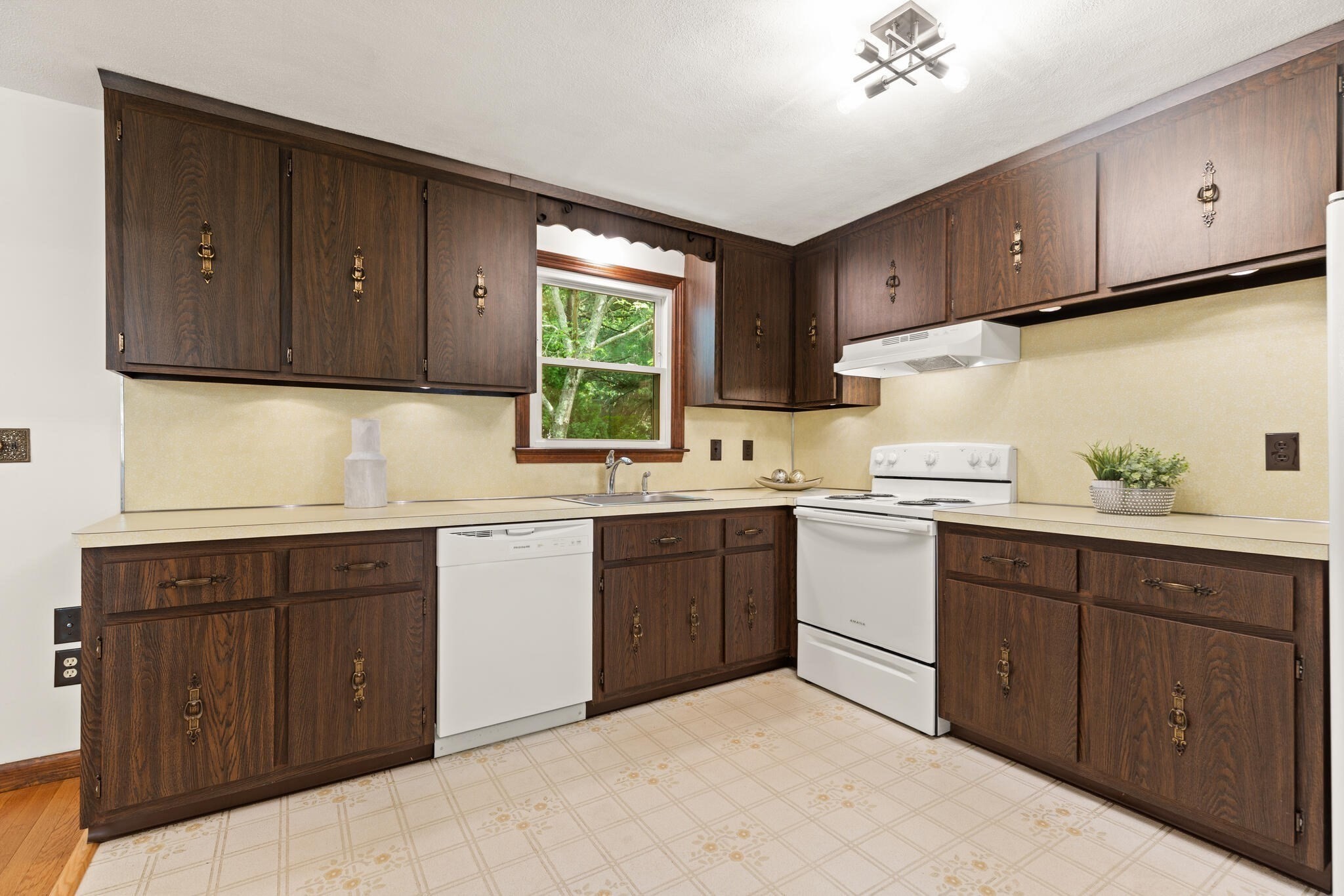 brockton - #73399610