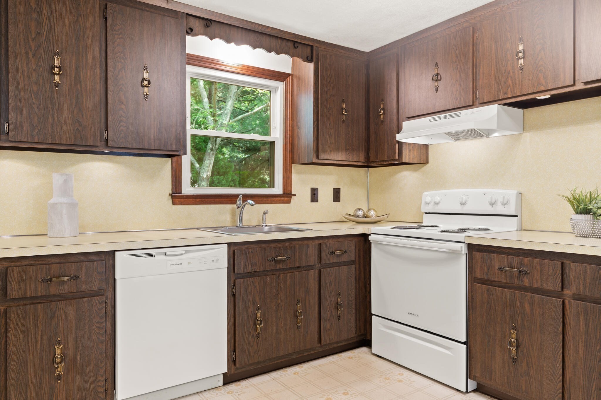 brockton - #73399610
