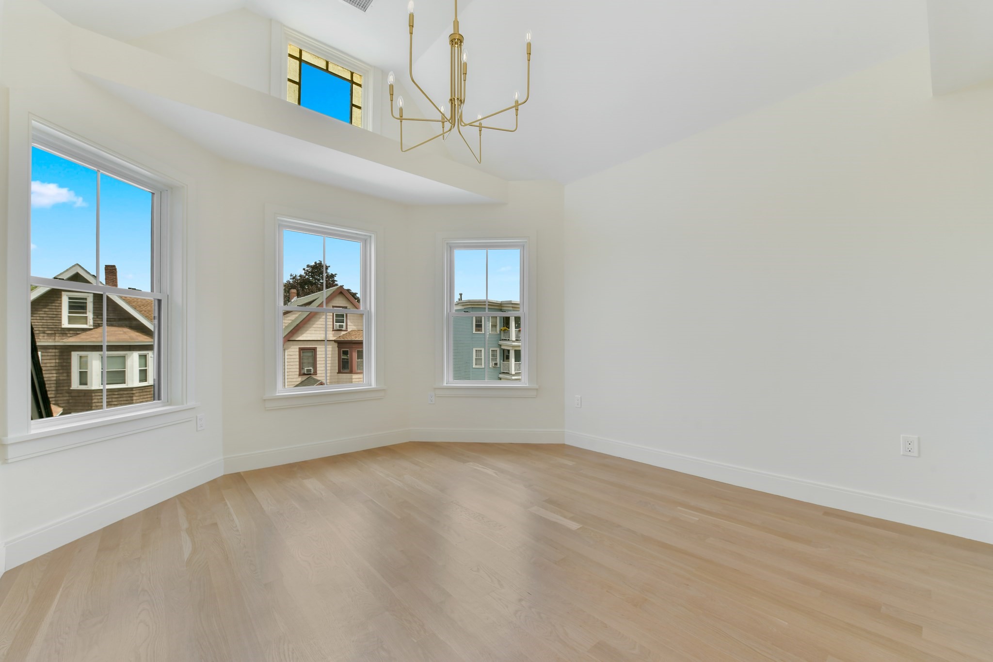 dorchester - #73399985