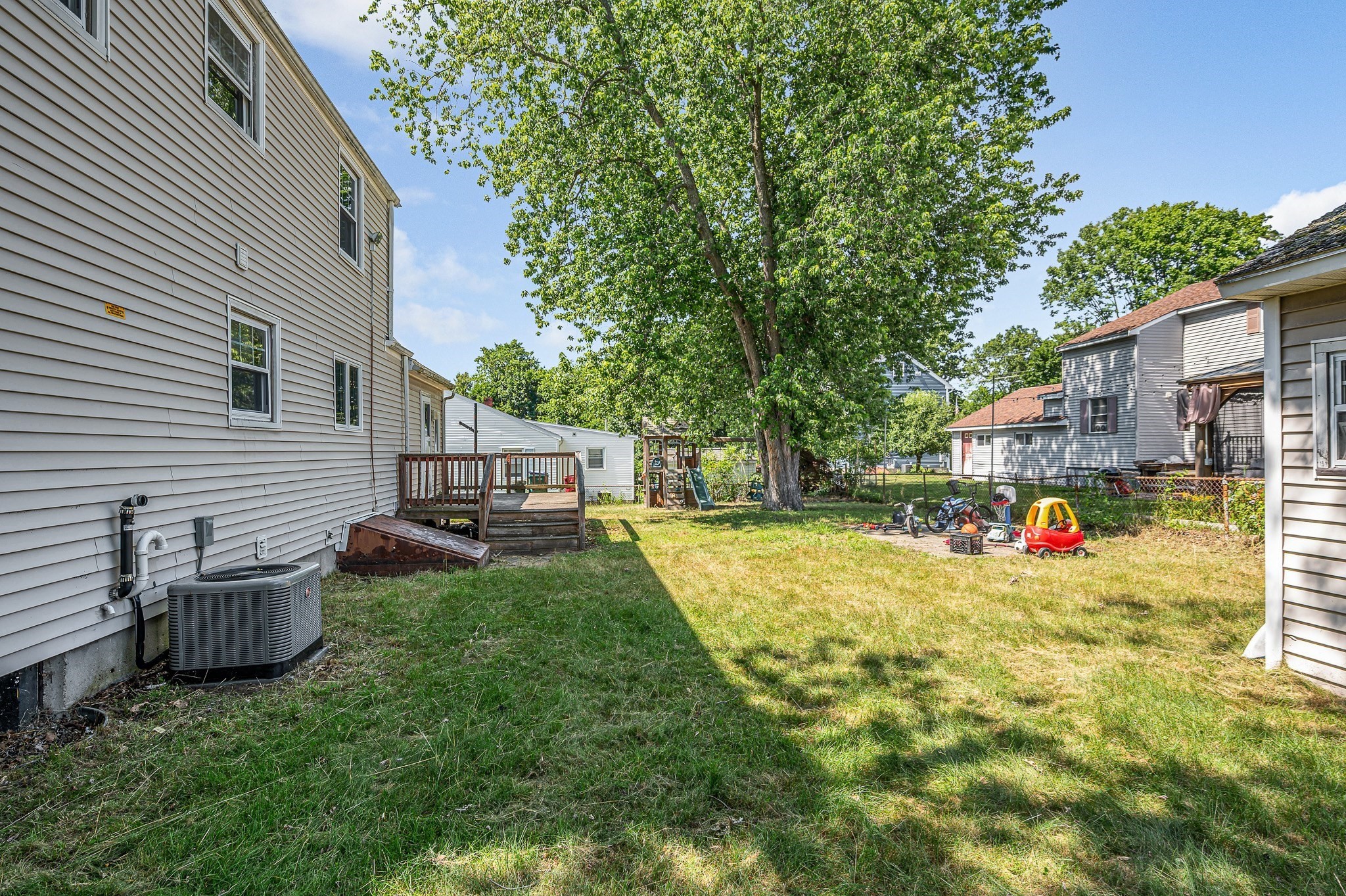 lowell - #73400069