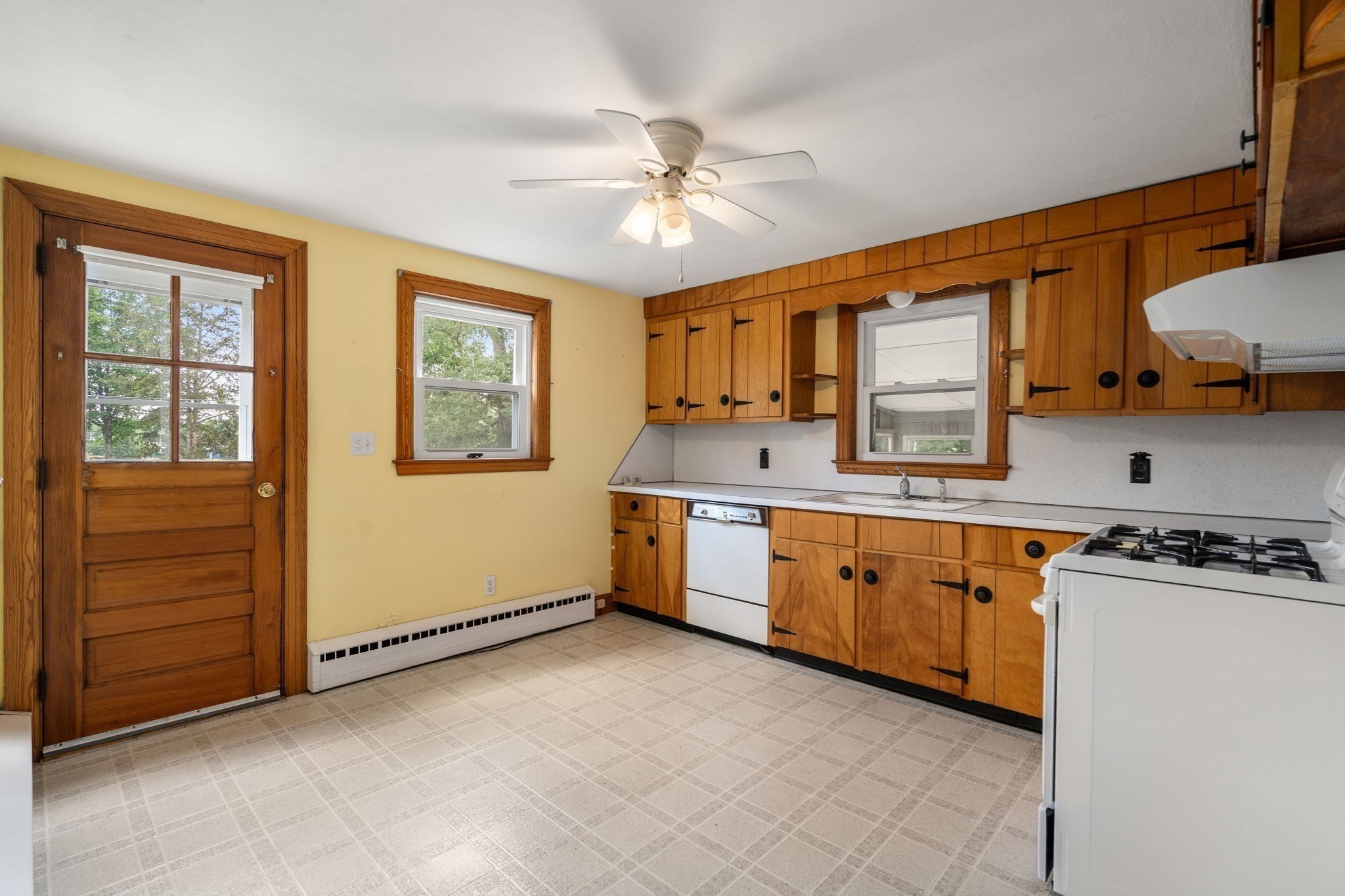 stoughton - #73400079
