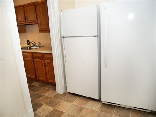 223 Saint Paul, Apt 2