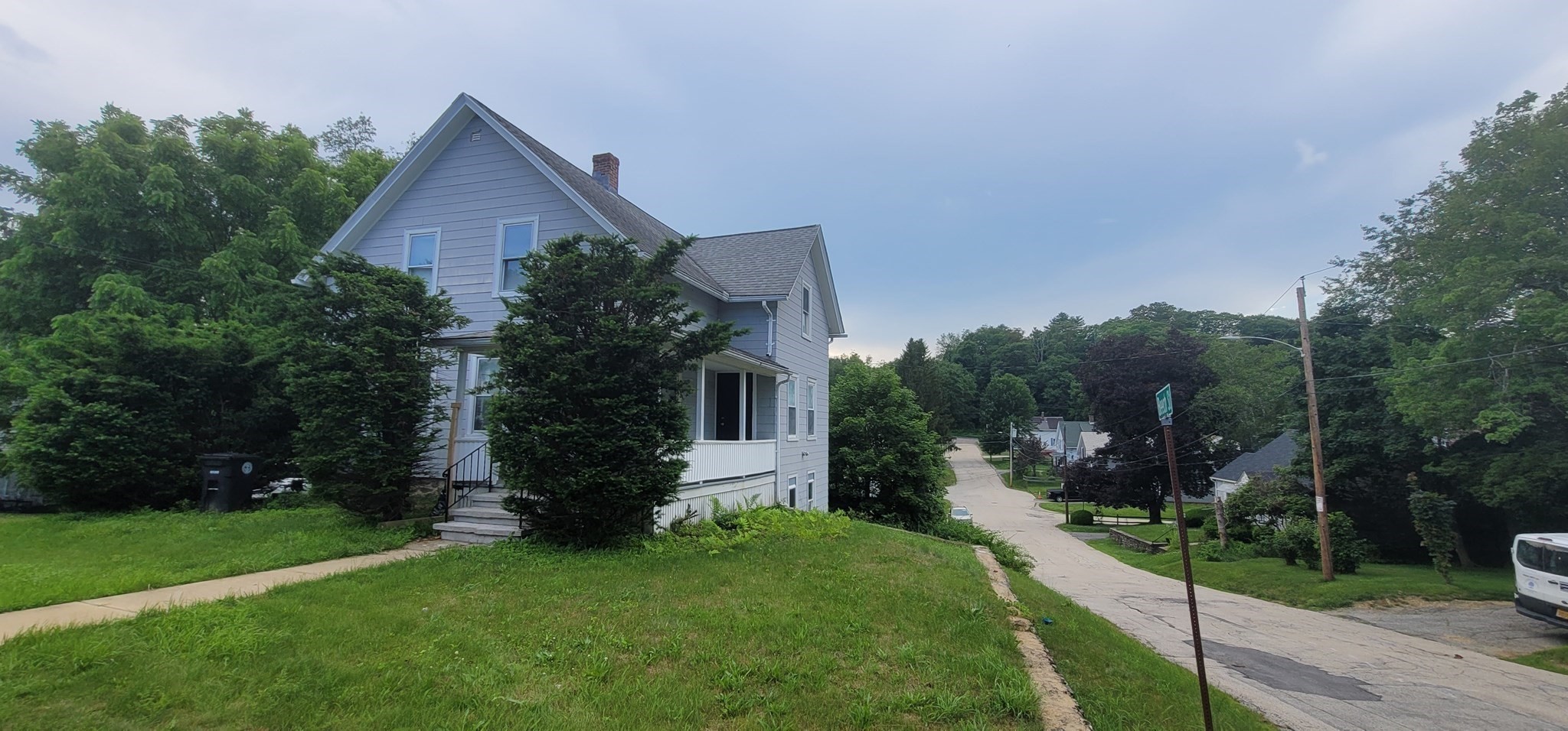 36 Lichfield, Southbridge, MA 01550 - Image 2