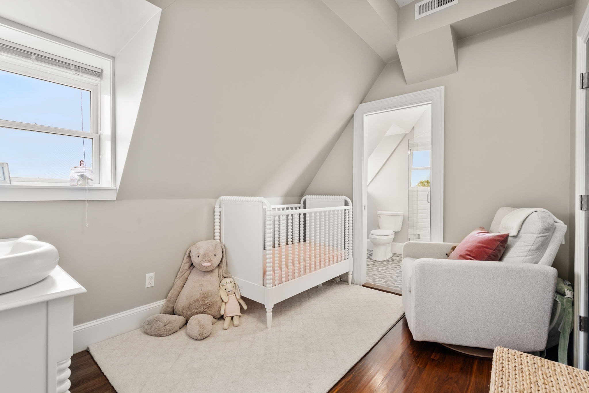 324 Tappan Unit 2, Brookline, MA 02445 - Image 11